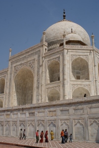 Not the "normal" view of the Taj.